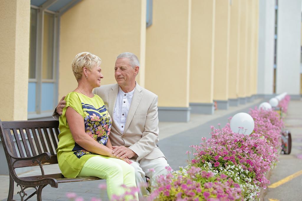 Varska Sanatorium Hotel Buitenkant foto