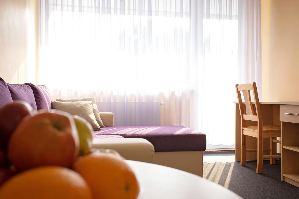 Varska Sanatorium Hotel Buitenkant foto