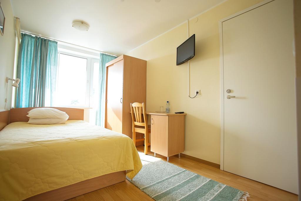 Varska Sanatorium Hotel Buitenkant foto