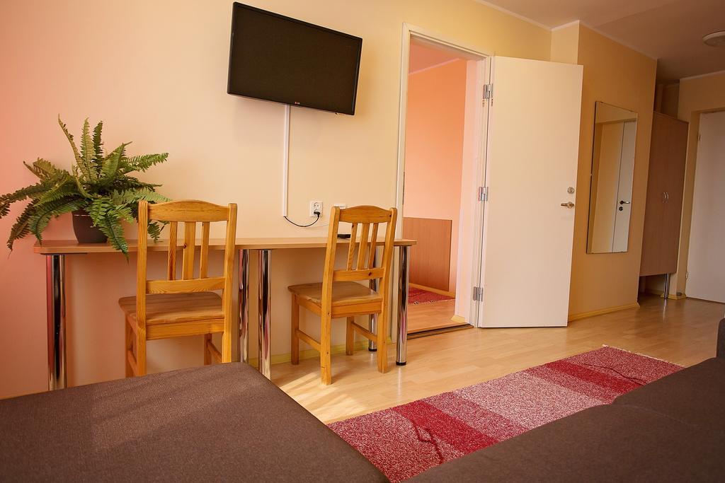 Varska Sanatorium Hotel Buitenkant foto