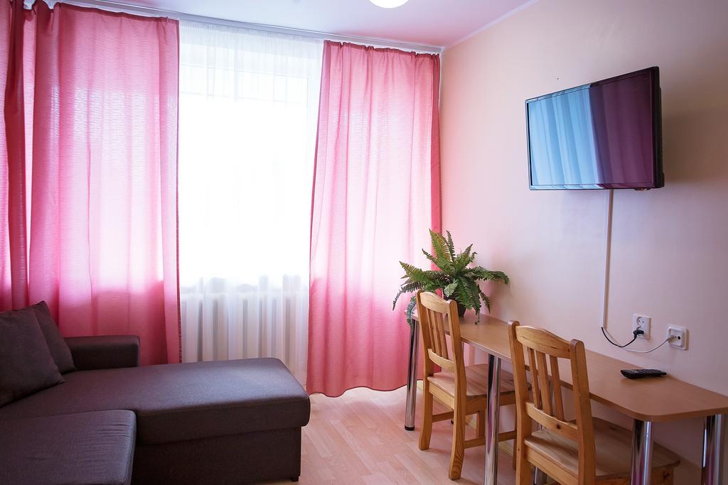 Varska Sanatorium Hotel Buitenkant foto