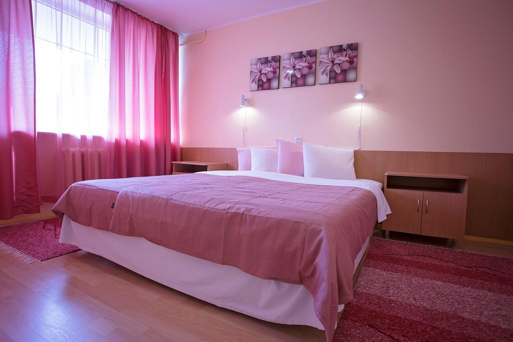 Varska Sanatorium Hotel Buitenkant foto