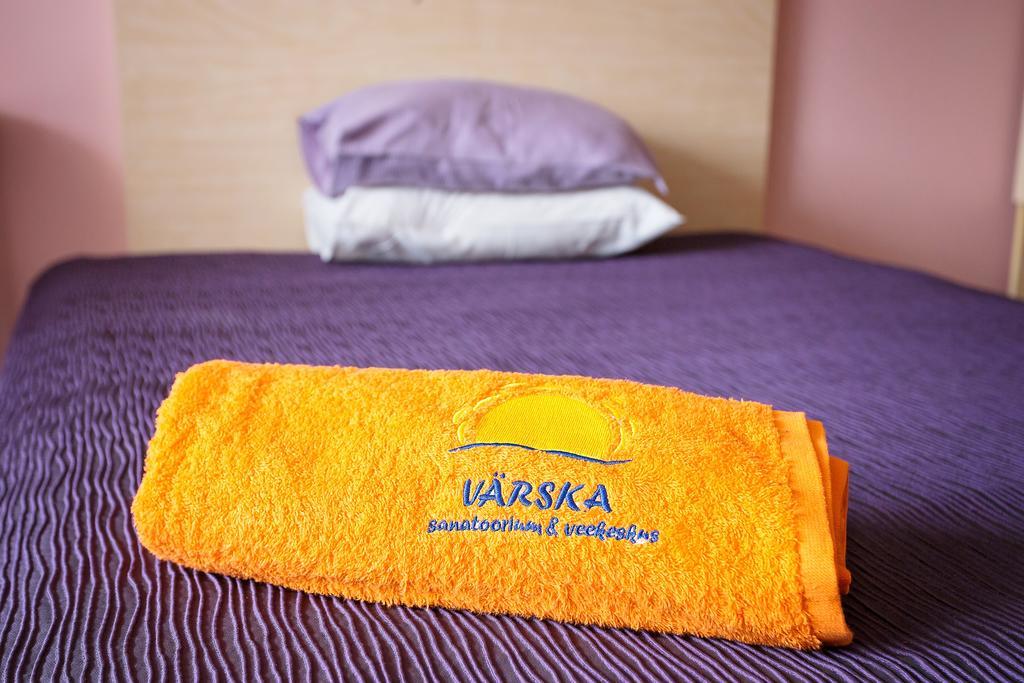 Varska Sanatorium Hotel Buitenkant foto