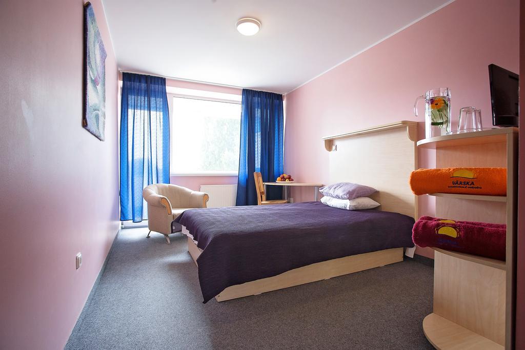 Varska Sanatorium Hotel Buitenkant foto